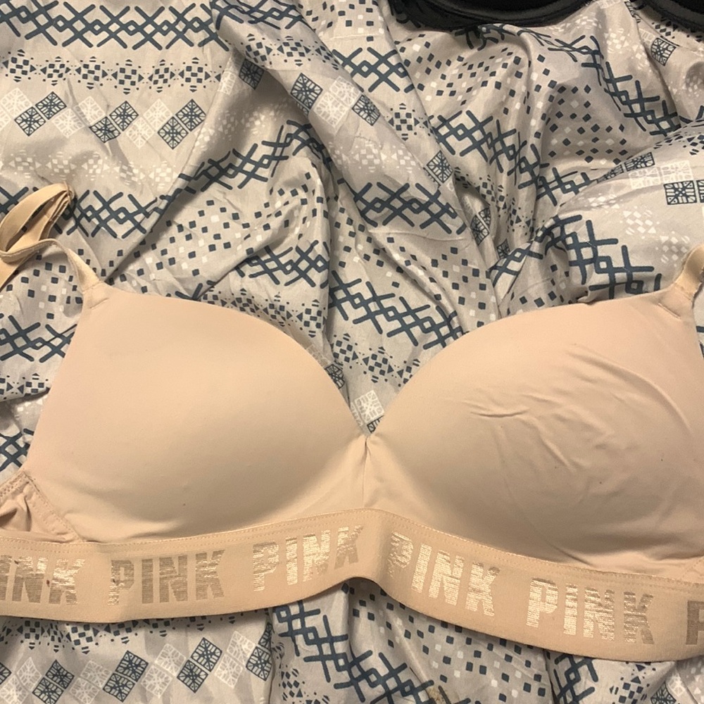 Wear everywhere wireless pushup bra